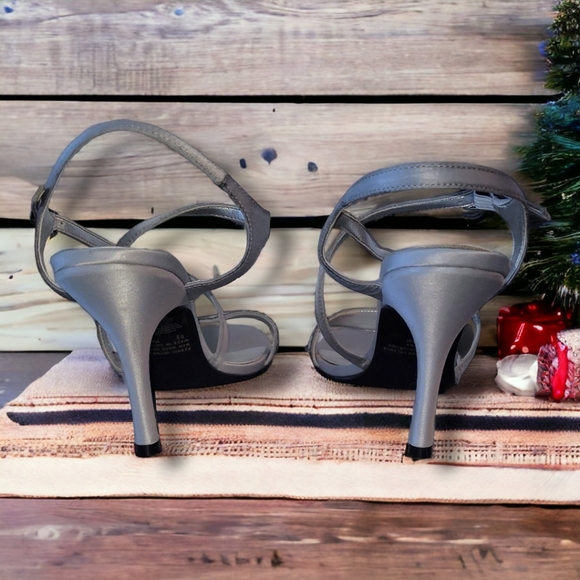 ****25% off 2 or more items**** - Picture 4 of 5